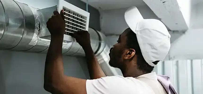 Our Licensed And Insured Cleaners in Warrington, FL